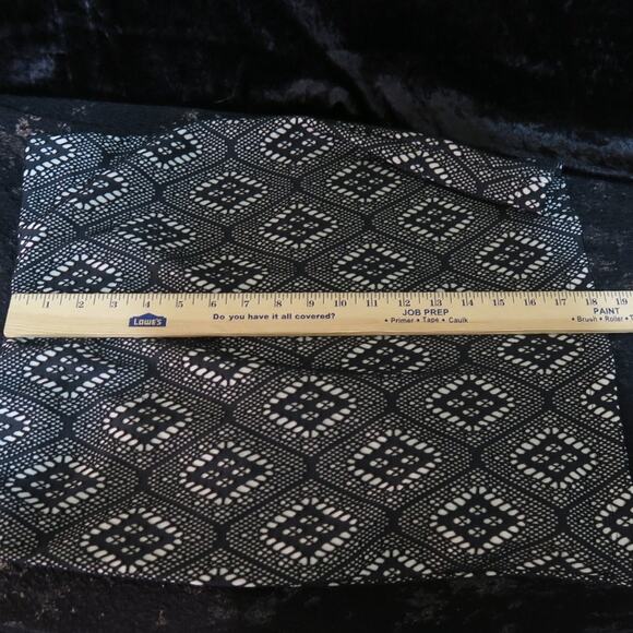 Renee C Skirt USA elastic waist pull on pencil straight eyelet lace SZ S Lined - Picture 9 of 9